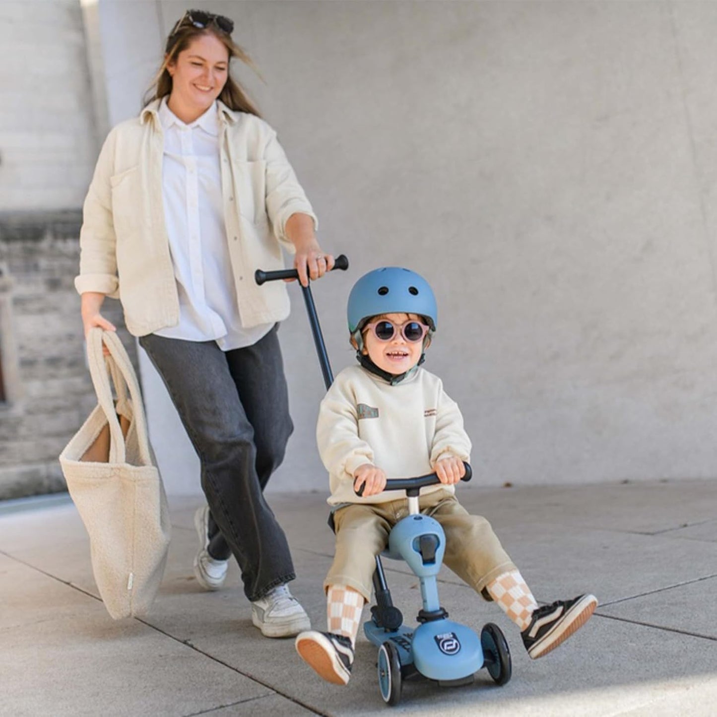 2-in-1 Kinderroller mit Sitz und Schiebestange – Mitwachsendes Kickboard/Laufrad, höhenverstellbar und werkzeuglos anpassbar, geeignet ab ca. 1–2 Jahren