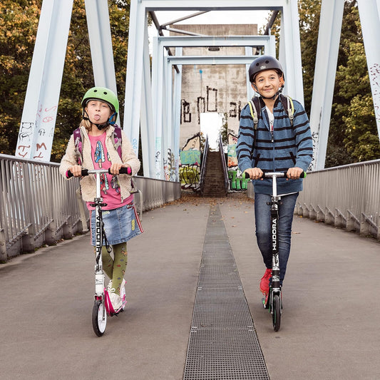Cityroller mit großen Rädern – Klappbarer Aluminium Scooter mit höhenverstellbarem Lenker und Ständer, geeignet für Kinder und Erwachsene bis ca. 100 kg